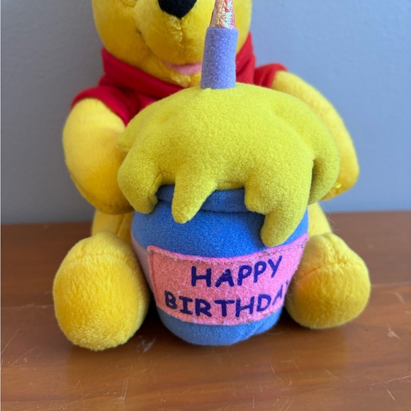 Disney - Winnie the Pooh “Happy Birthday” Honey Pot Plush 🍯 - Picture 5 of 10